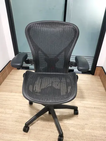 For selling Herman Miller Areon office chair size B and C available