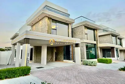 7 bhk villa | with best ammenities | Road view