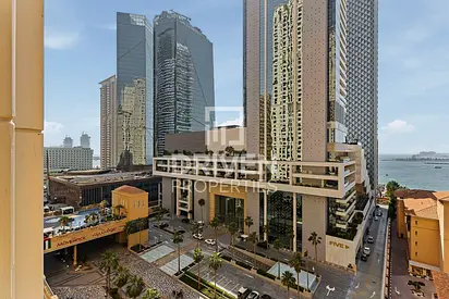Vacant Unit with Full Sea and Palm Views
