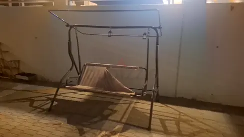 Garden swing