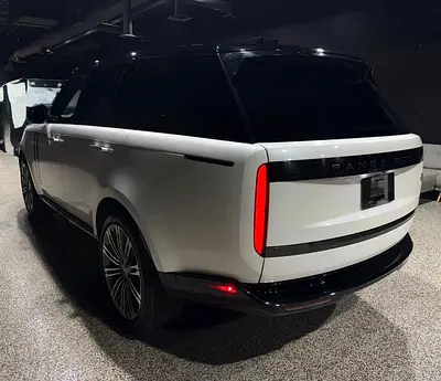 2023 Land Rover Range Rover SE P530 - V8 - Clean Title!