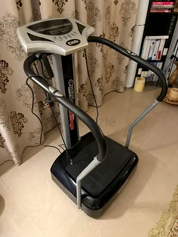 Used full-body vibration platform machine — good condition