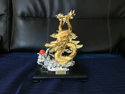 Chinese Feng Shui Flying Dragon Statue Figure