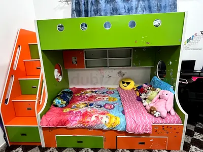 Kids Bunk Bed with Storage and Shelves - Green  Orange, Good Condition