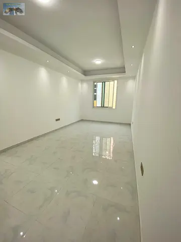 2 غرفة ماستر / 3 حمام / بلكون / اول ساكن / مساحة واسعة / تكيف مركزي / تأمين شيك لا يصرف / موقع حيوي / سهل المخرج لدبي و الشارقة