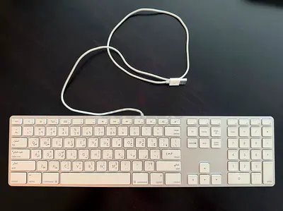Apple Keyboard USB Arabic/English Slim Keyboard - Full Size with Numpad Model A1243
