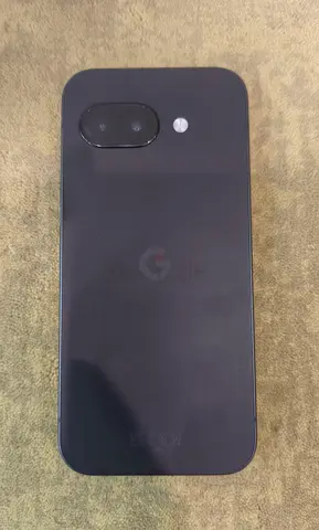 Google pixel 9A 128 GB like new mobille only