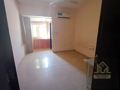 Specious luxurious studio full spreat kitchen No Deposit 6 cheque payment// 17k**
