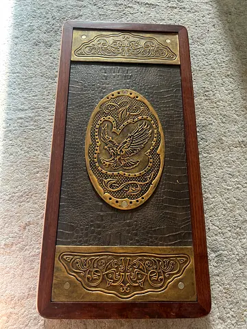 Antique-style backgammon