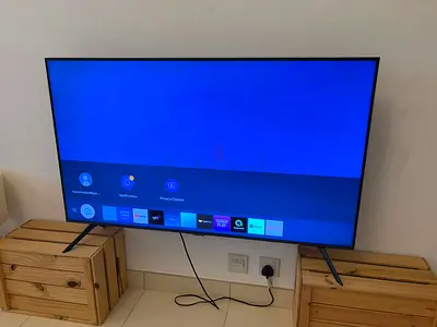 Samsung 50-inch LED Smart TV - Slim Bezel, Good Condition