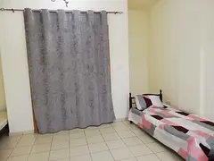 Executive Bed Space for Muslim Male Spain