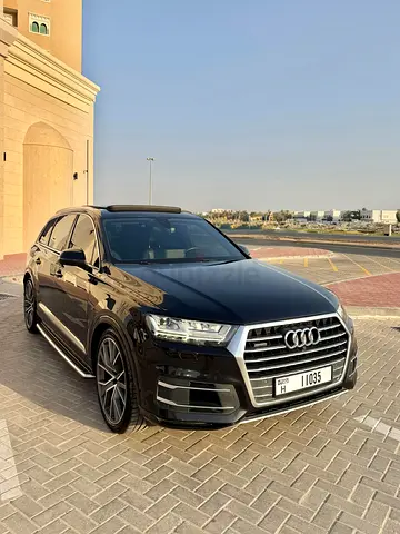 Audi Q7 55 TFSI quattro 2019 - GCC Specs - Excellent Condition!