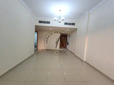 Apartment with 3 washroom 2 balcony with parking ready to move