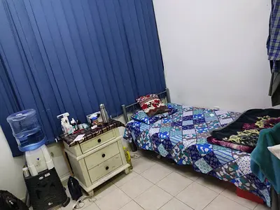 Executive bachelor bed space available