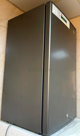Single-door compact refrigerator - good working condition