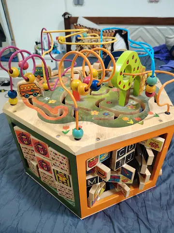 Kids learning toy