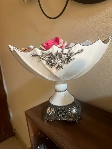 Decoration piece