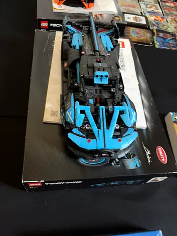 (Cash only) Lego Bugatti