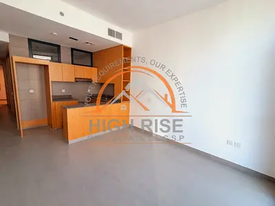 Beautiful Stylish Studio Community view