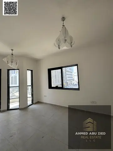 Brand new luxury apartment for rent. 1 bedroom, spacious hall, equipped kitchen, 1 bathroom, full maintenance by owner, near services and transport.