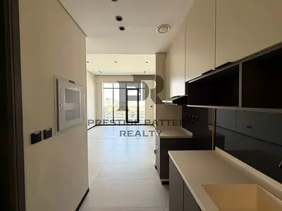 ONE MONTH FREE | SPACIOUS STUDIO | NUMEROUS AMENITIES | WITH PARKING