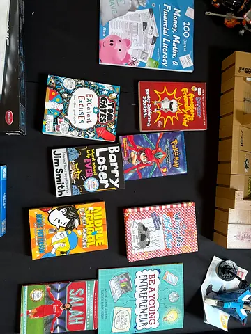(Cash only) books to read