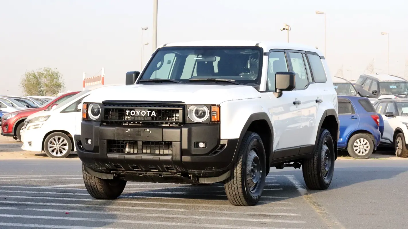 Toyota Prado 2025 — photo 1 of 16