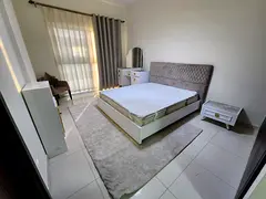 Executives flat. Ready to move in Now