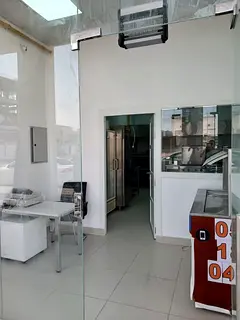 للإيجار / التنازل – محل تجهيز وطبخ أسماك جاهز للتشغيل 