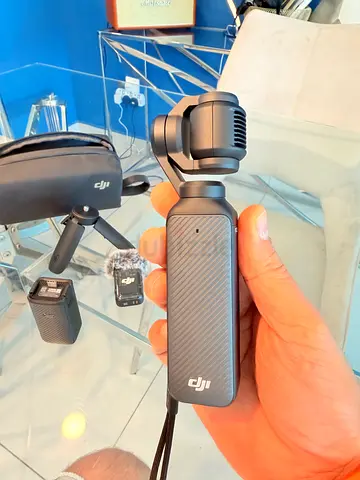DJI Osmo Pocket 3 Creator Kit Combo.