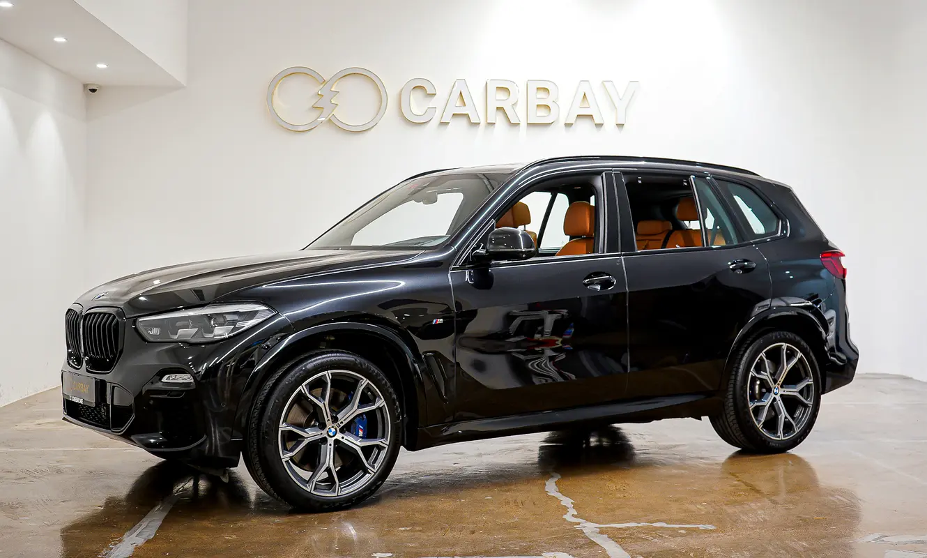 BMW X5 2019 — photo 1 of 20