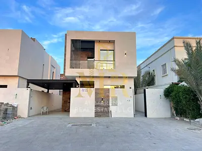 اغتنم الفرصة وامتلك فيلا فاخرة من 5 غرف نوم تصميمات مودرن بتشطيبات راقية في منطقة الروضه 3  التي تعد إحدى أجمل وأهدأ مناطق عجمان