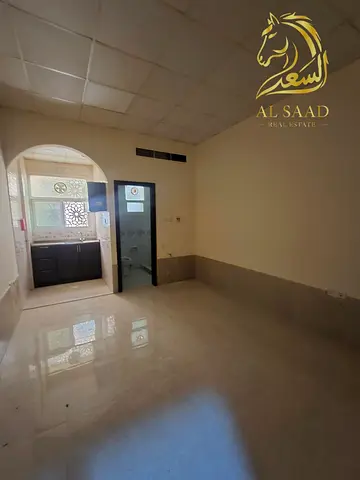 🔥 ستوديو واسع للإيجار بالجرف 2 بجانب مدرسة الحكمة 🔥