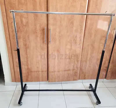 Single Bar Clothing Rack