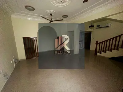 🏡 فيلا 5 غرف للإيجار السنوي | غرفة خادمة مستقلة + 3 بلكونات وبدون رسوم إدارية ✨