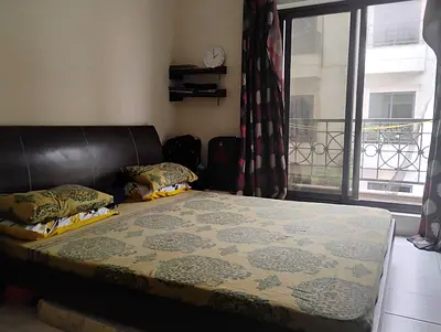 Fully Furnished Private Room w/bathroom | Free WiFi | 5mins from Metro