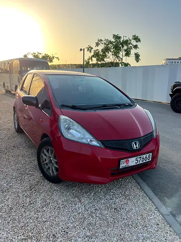 Honda Jazz 2013 GCC Specs