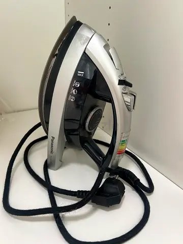 Panasonic Steam Iron - Good Working Condition