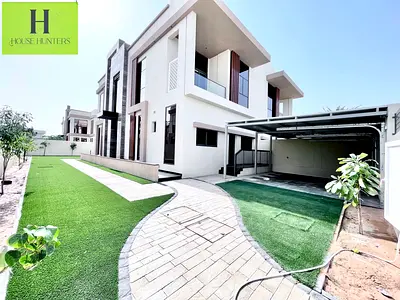 Brandnew Luxury Design Modern 5BR Villa Specious Size Ready to Move