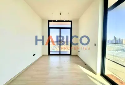 Best Priced Unit | Flexible Cheques | Ready to Move-in