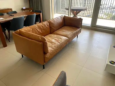 CrateBarrel Leather Original Sofa Excellent CondGenuine Tan Leather 3-Seater Sofa in Good Condition
