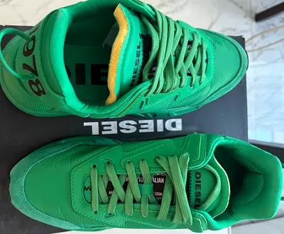 Diesel Green Mens Sneakers, Excellent Condition Size 9.5 US
