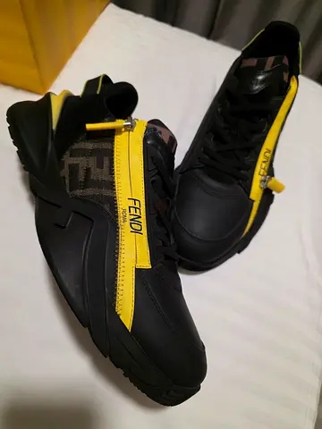 Shoes men