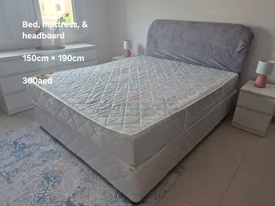 Double bed (150x190cm) with mattress and upholstered headboard - good condition