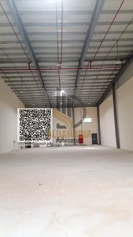 🏭 مستودع 5,400 قدم مربع للإيجار | أم الثعوب – أم القيوين 🏭