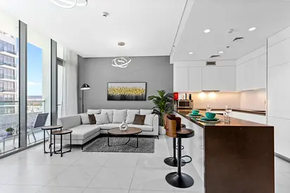 Contemporary 1-BR in District One 15 - 806