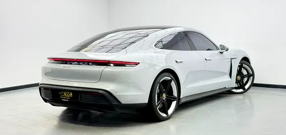 2022 Porsche TAYCAN — миниатюра 4