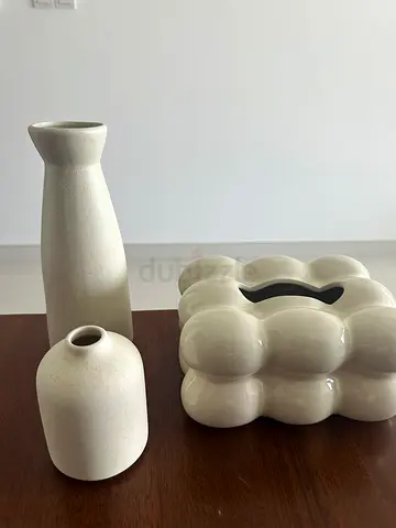 Set of Two Minimalist Ceramic Vases and Tissue Box