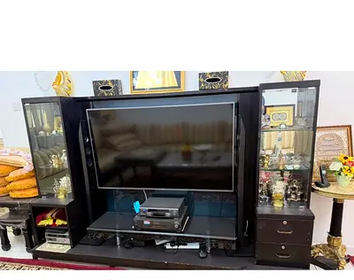 Dark Wooden TV Entertainmentg Center with Glass Display Cabinets