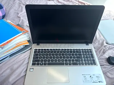 ASUS 15.6 Laptop - Silver, Good Condition